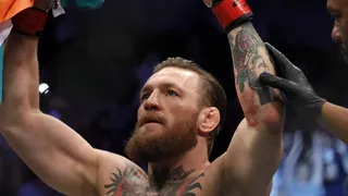 Conor McGregor recebe suspensão de seis meses após nocaute no UFC 257