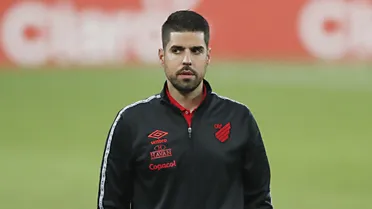 António Oliveira é destaque do Bem, Amigos: “Não trato atletas como marionetes”