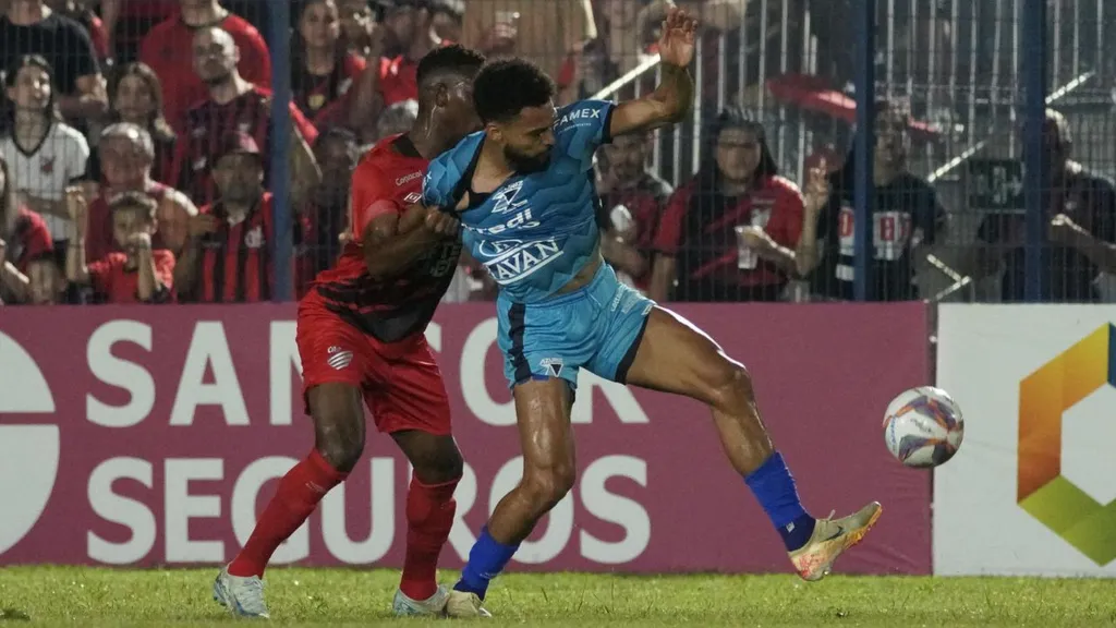 azuriz-athletico-paranaense-2025-quartas (5)