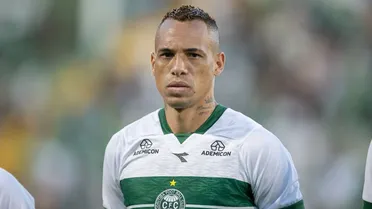 Breno Lopes cita estratégia para Coritiba voltar a vencer no Couto Pereira