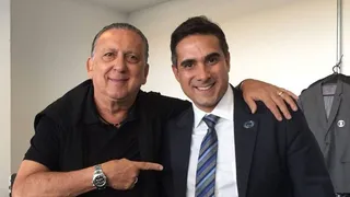 ‘Novo Galvão’ estreia como narrador do Grupo Globo em jogo do SporTV