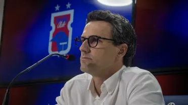 Torcida cobra diretor do Paraná Clube por reforços após novo empate