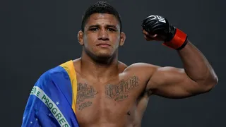 Gilbert Durinho: Conheça o brasileiro que pode fazer história no UFC