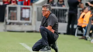 Athletico anuncia demissão do técnico Juan Carlos Osorio após 12 jogos