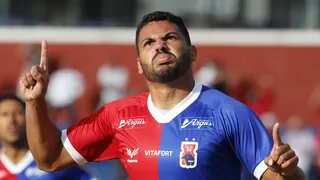 Depois de 85 jogos e quase dois anos, Paraná volta a vencer três seguidas