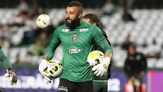 Muralha treina e deve voltar ao time do Coritiba, que terá até nove novidades