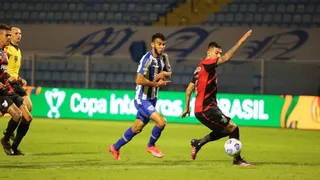 Na Ressacada, os limites do máximo do Furacão