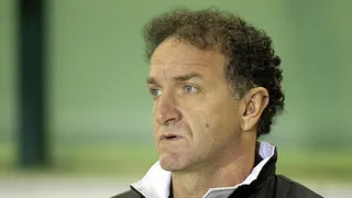 Athletico e Cuca começam a jogar à procura do tempo perdido