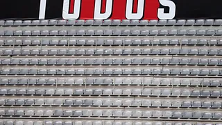 No Athletico, Petraglia privatiza o lucro, mas quer socializar o prejuízo de abrir a Arena ao torcedor