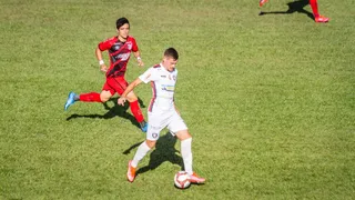 Desorganização tática limita análises individuais em derrota do Athletico