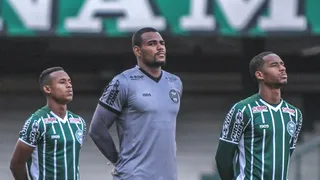 Goleiro troca o Coritiba pelo Rio Branco para o Paranaense