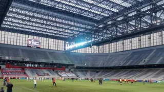 Futebol volta a ser liberado aos finais de semana e à noite em Curitiba