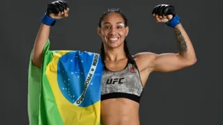 Taila Santos supera Gillian Robertson pelo UFC Vegas 17
