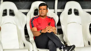 Técnico do Athletico elogia reservas após derrota no Castelão