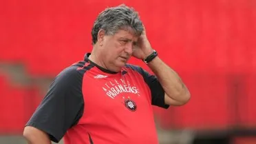 Até quando vai a tolerância com Geninho?