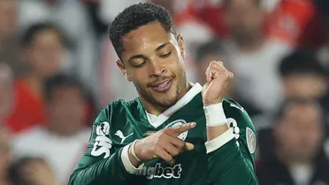 De xingamentos à mãe a herói: Vitor Roque vive grande fase no Palmeiras