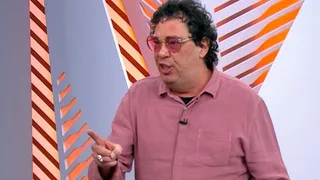 Casagrande critica Kaká por ausência no velório de Pelé: “Não reconhece ídolos”