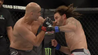 Ex-campeão do UFC é preso pela quinta vez no ano