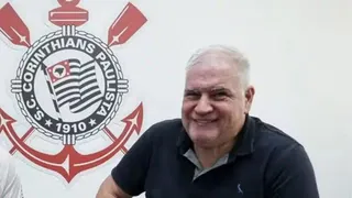 Diretor do Corinthians pede para jornalistas não usarem verde no clube