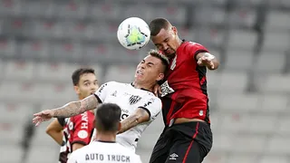 A pedido da Globo, CBF muda horário de jogo do Athletico contra o Galo