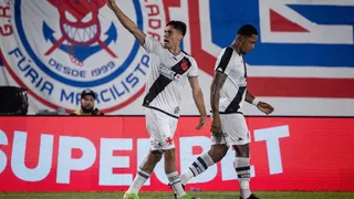 Ataque funciona, Vasco vence Marcílio Dias e avança na Copa do Brasil