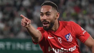 Coritiba pode ganhar “bolada” milionária por transferência de Matheus Cunha