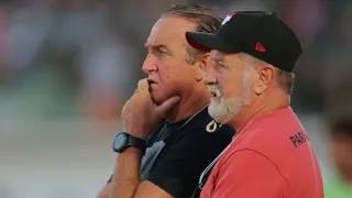 A um mês da abertura da janela, Athletico garimpa mercado em busca de reforços
