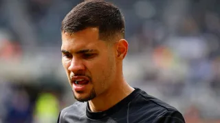 Bruno Guimarães desabafa e faz apelo: “Precisamos de ajuda”