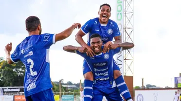 Surpresa do Paranaense desafia o Athletico e critica mudança da FPF