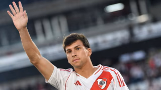 Artilheiro com Tiago Nunes negocia com o Athletico