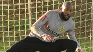 Paraná tem goleiro chegando e trio de saída; veja como fica o elenco