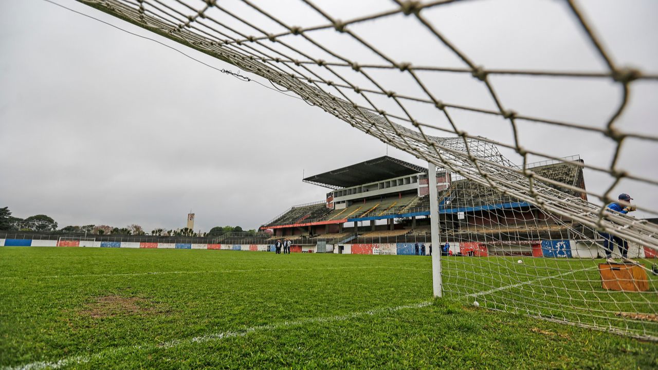 Athletico massacra o Paraná na estreia no Paranaense Sub-20; veja os gols