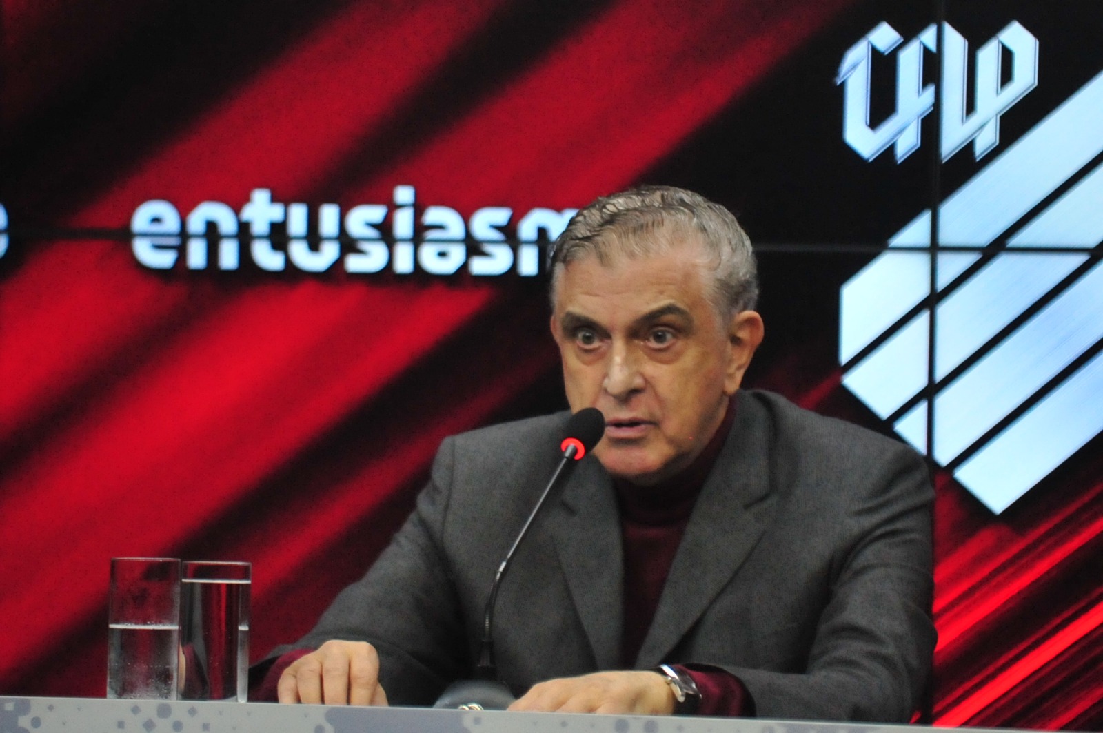 Petraglia admite não estar 100% de saúde, mas vê SAF como “último passo da missão”
