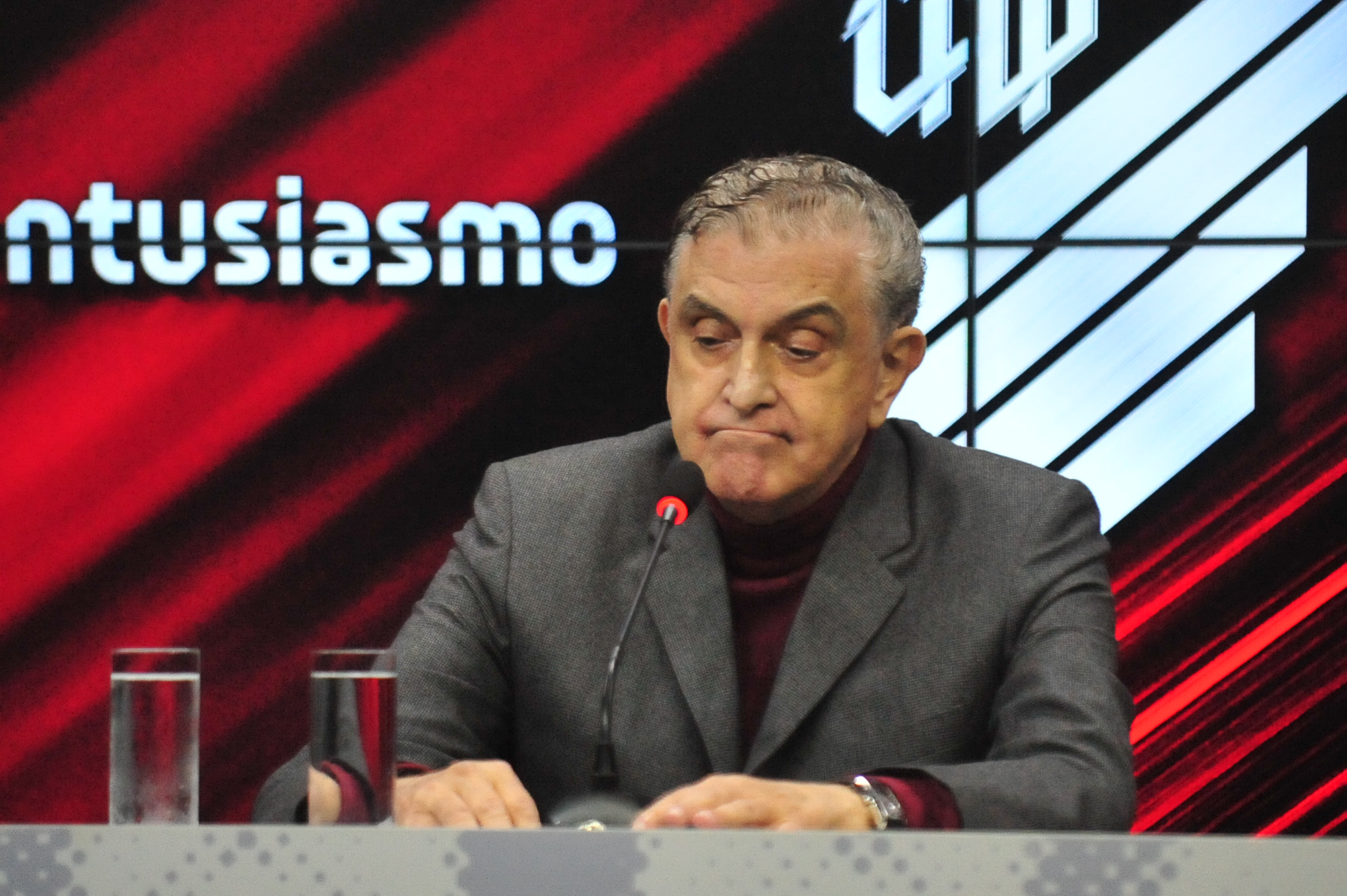 Petraglia cita SAF do Coritiba, rebaixado no Brasileirão: “Investiram o dobro que nós”