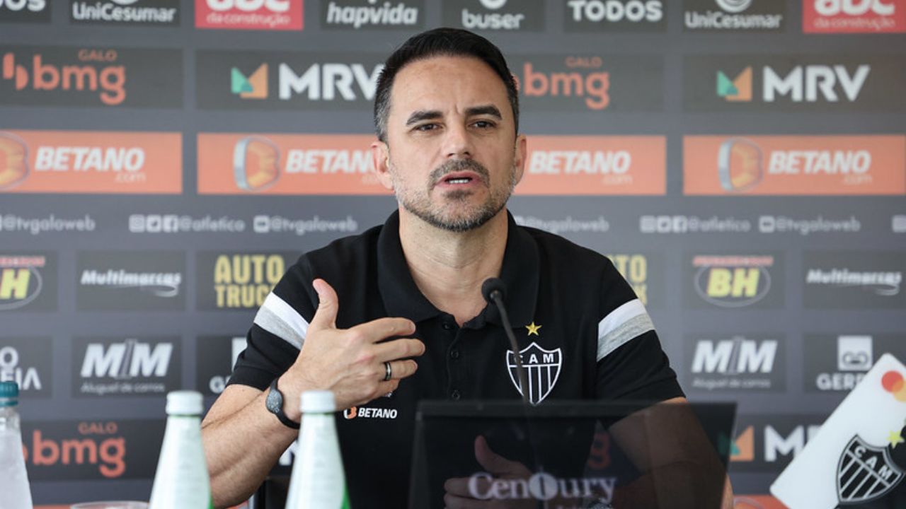 Dirigente do Atlético-MG afirma que Flamengo e Palmeiras “não são imbatíveis”
