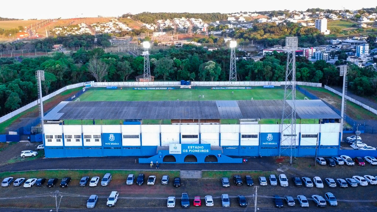 Azuriz e o PSTC duelam pela 11ª rodada do Paranaense; assista a partida ao vivo