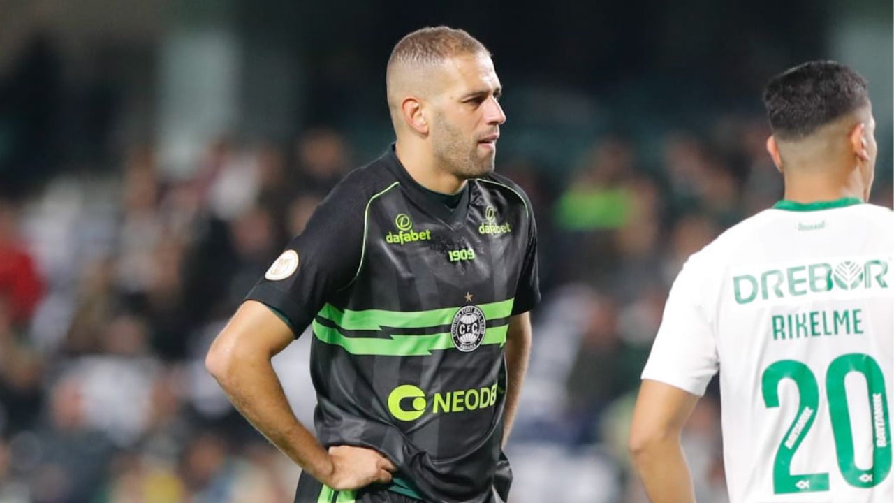 Guto Ferreira comenta situação de Slimani no Coritiba