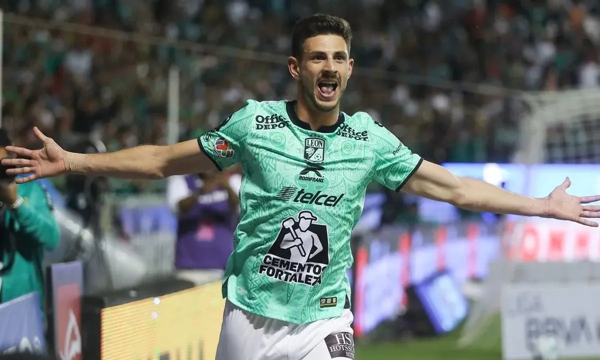 Athletico encaminha acerto com Lucas Di Yorio, do Pachuca; veja valores