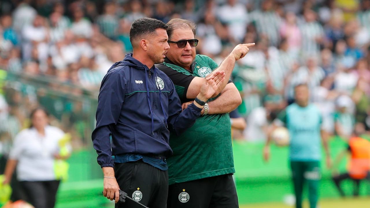 Guto enaltece segundo tempo do Coritiba em Campinas: “mostrou nossa cara”