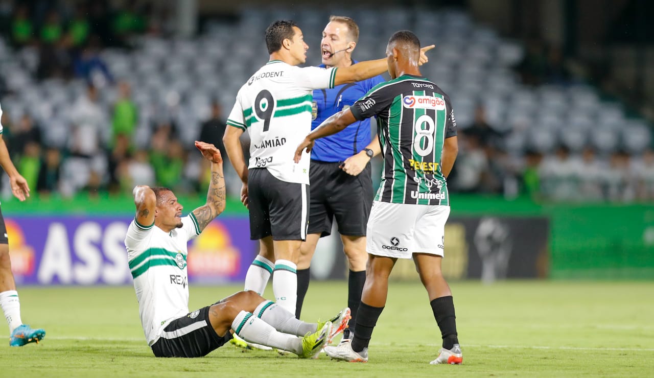 Coxa eliminado pela segunda vez em 2024. Algo mudou com a SAF?