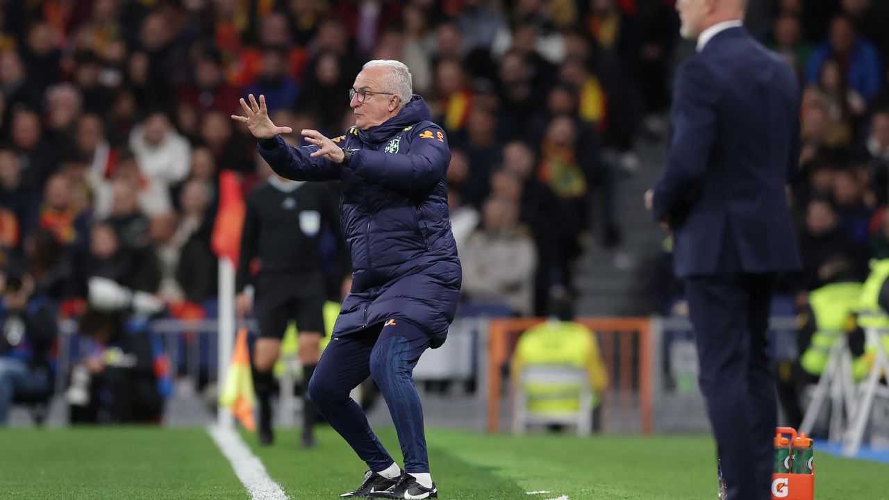 Dorival vê valentia do Brasil contra Espanha, mas diz que faltou energia