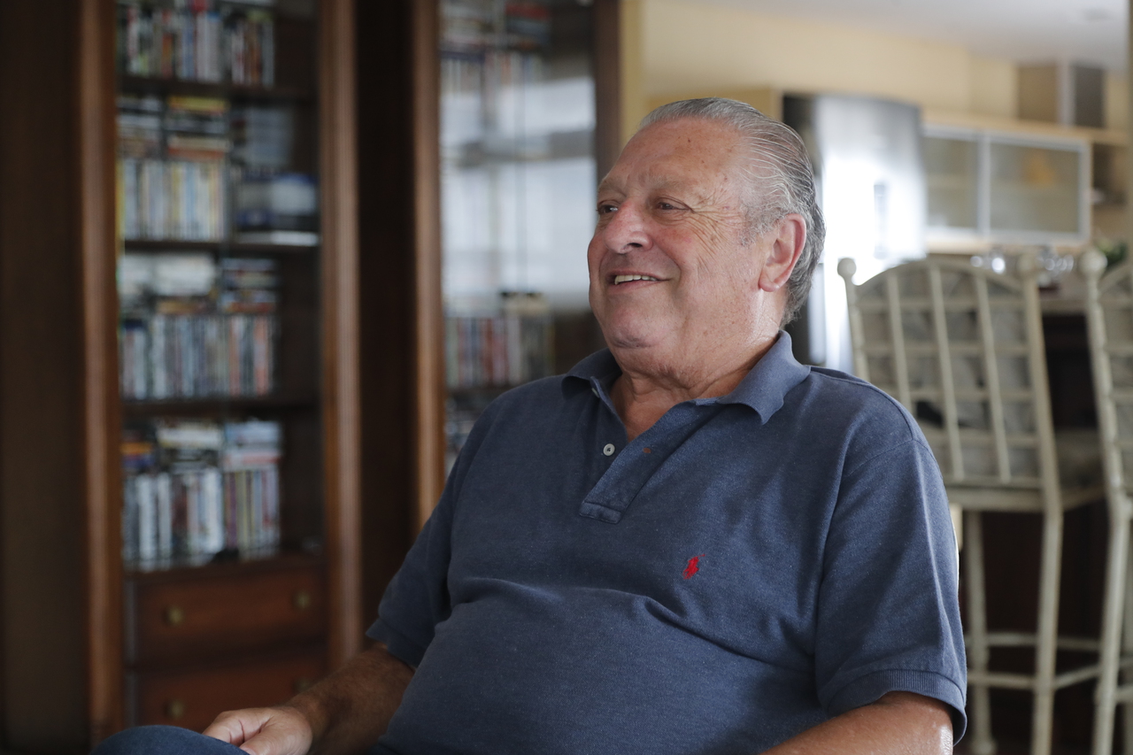 Da máquina de escrever ao Youtube: Carneiro Neto celebra 60 anos de jornalismo esportivo