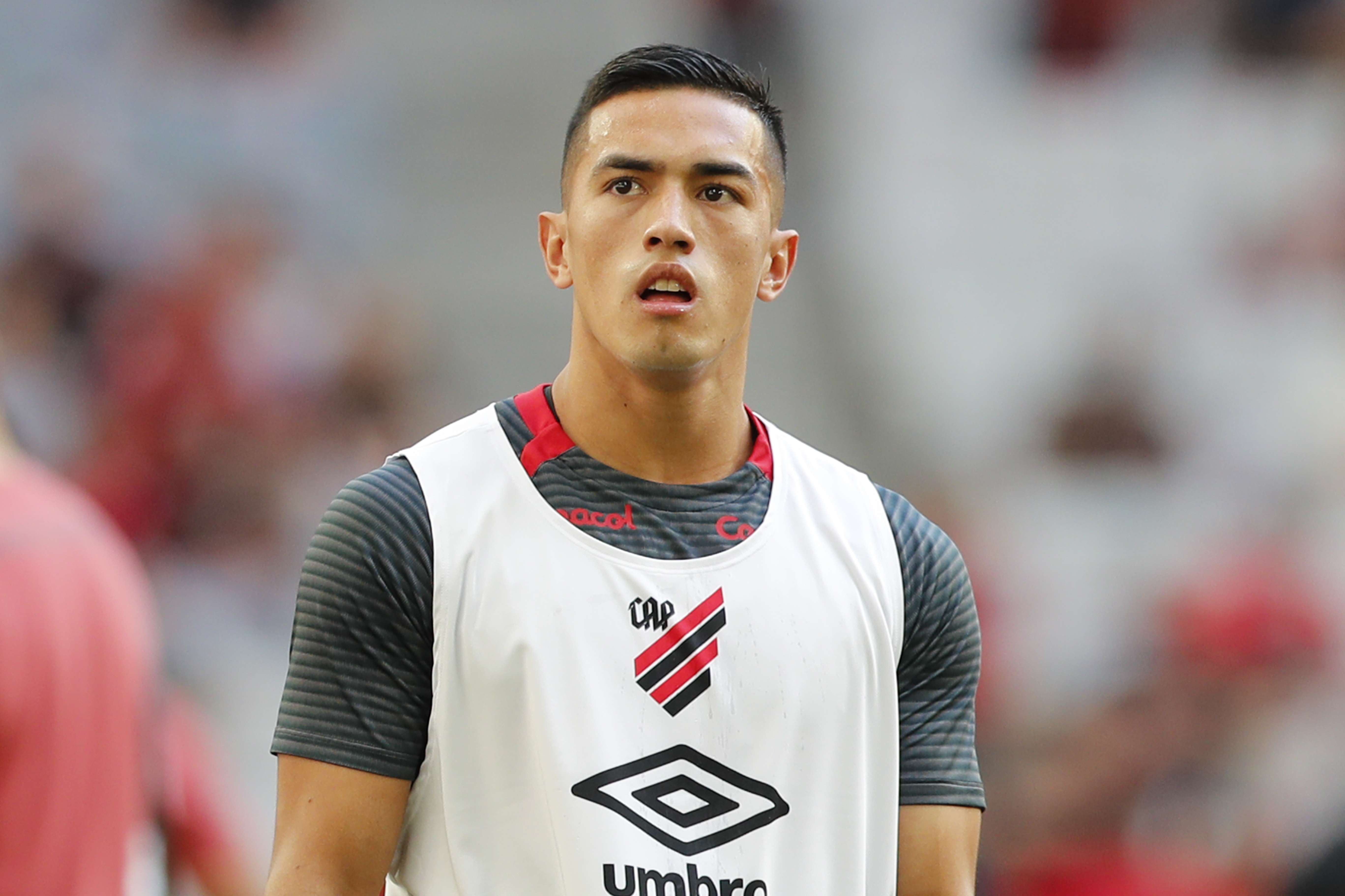 Athletico perde Cuello e tem retorno de Pablo contra o Cruzeiro