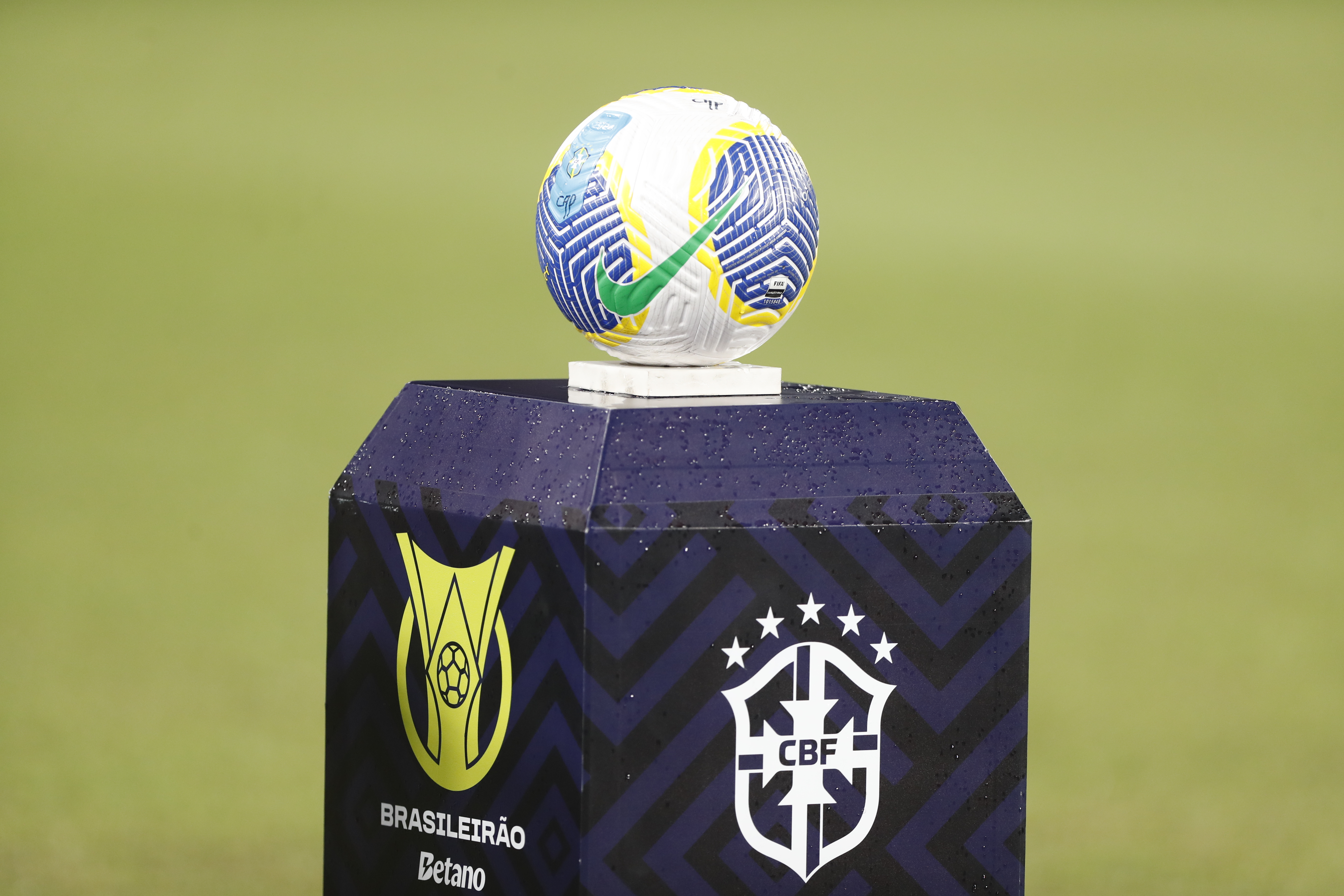 Globo fecha contrato com a LFU; saiba como serão as transmissões do Brasileirão