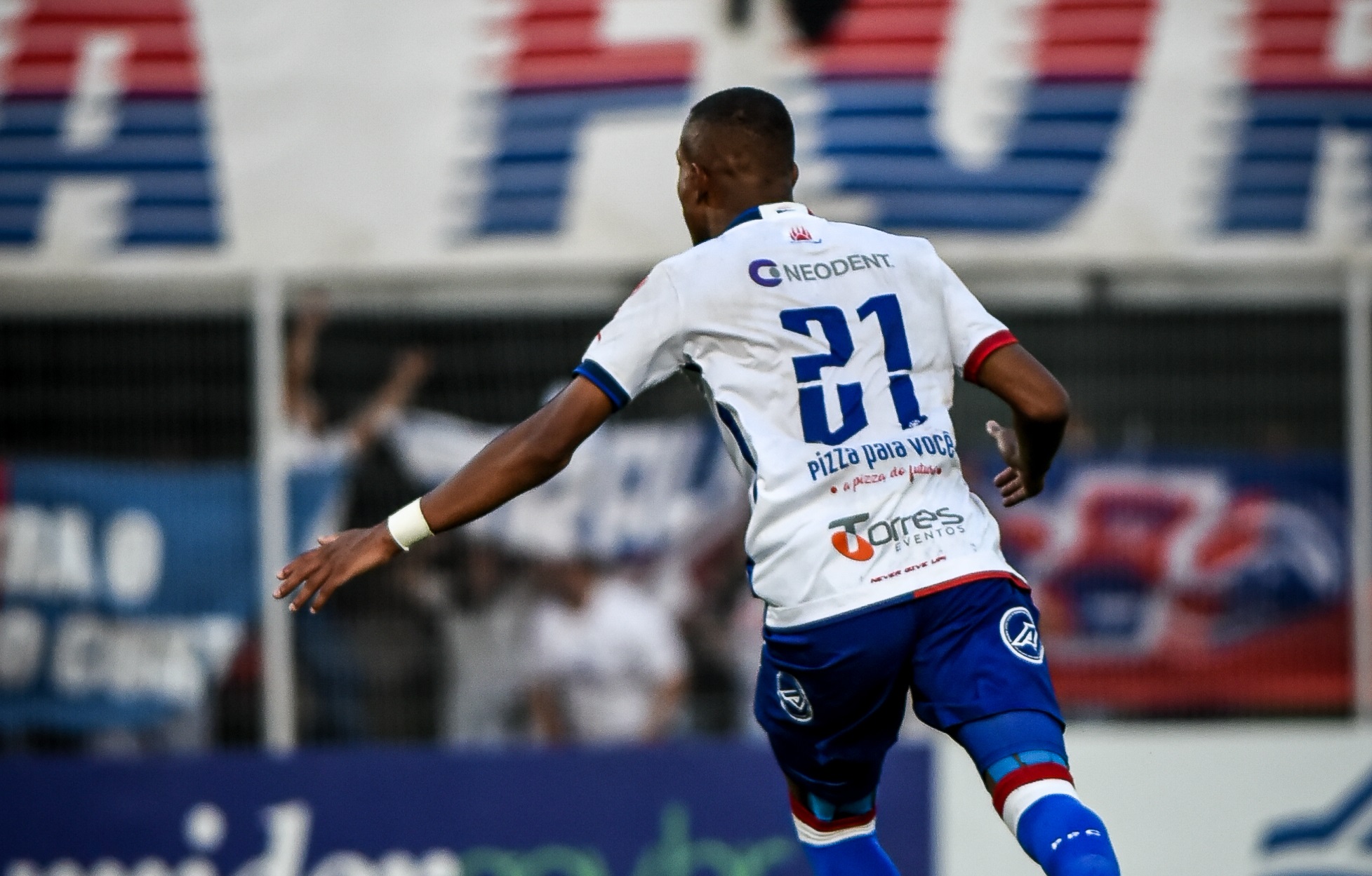 Paraná Clube vence o Rio Branco nos pênaltis e é campeão da Segundona