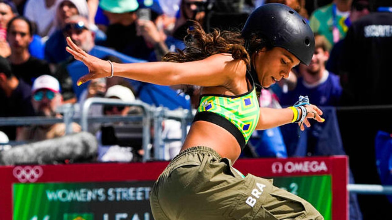 Rayssa se recupera com “notão” e torce por vaga na final do skate
