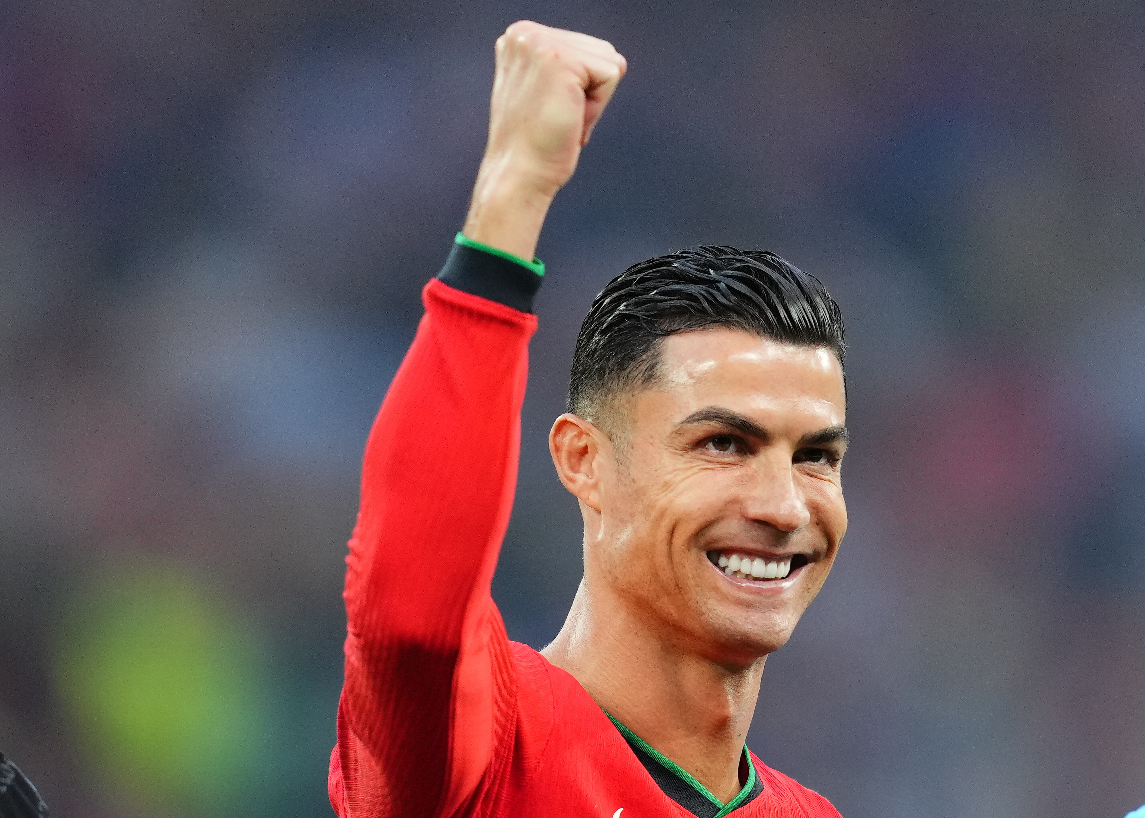 Cristiano Ronaldo lidera ranking dos atletas mais bem pagos