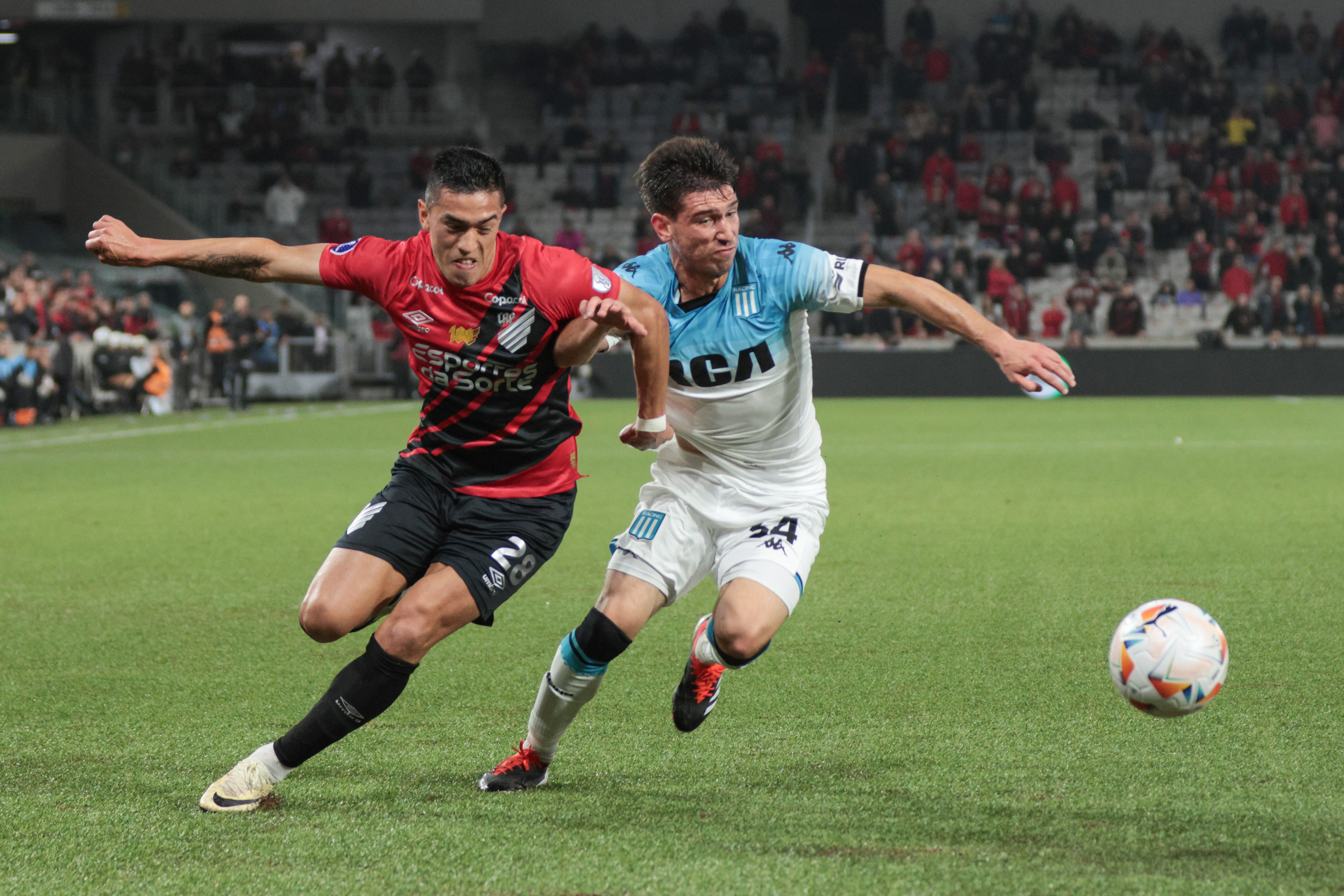 Racing x Athletico: confira as escalações prováveis da partida