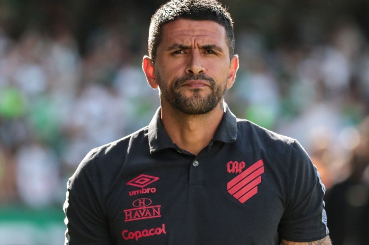 Lucho González no Athletico: um ídolo ou um técnico?