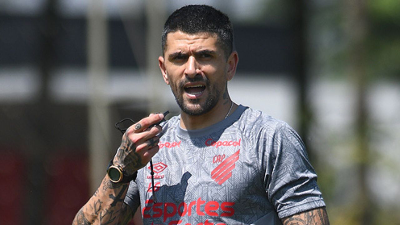 Imprensa argentina destaca Lucho González no Athletico: “Rival especial”